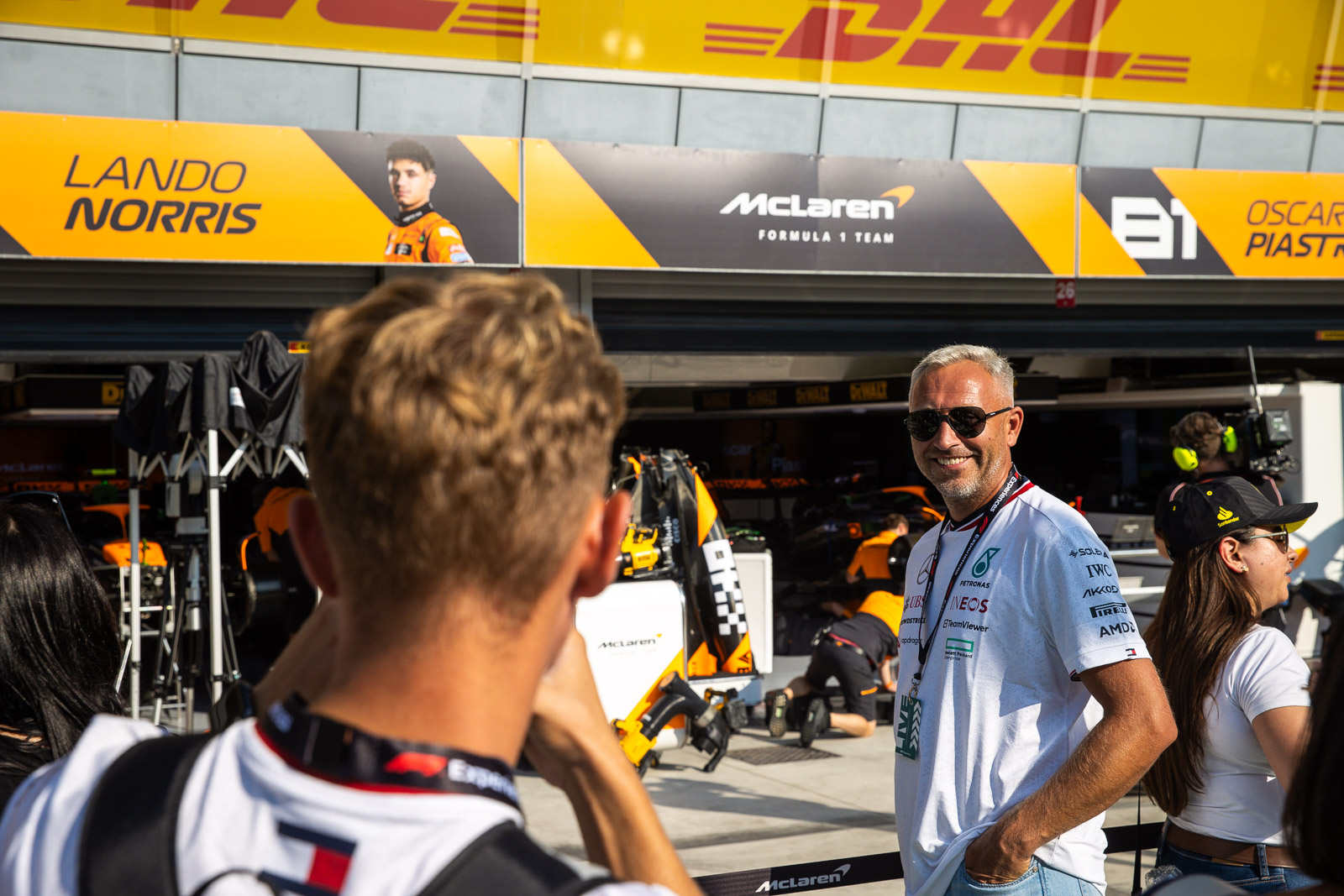 Exclusive Aramco F1® Pit Lane Walk Inclusion