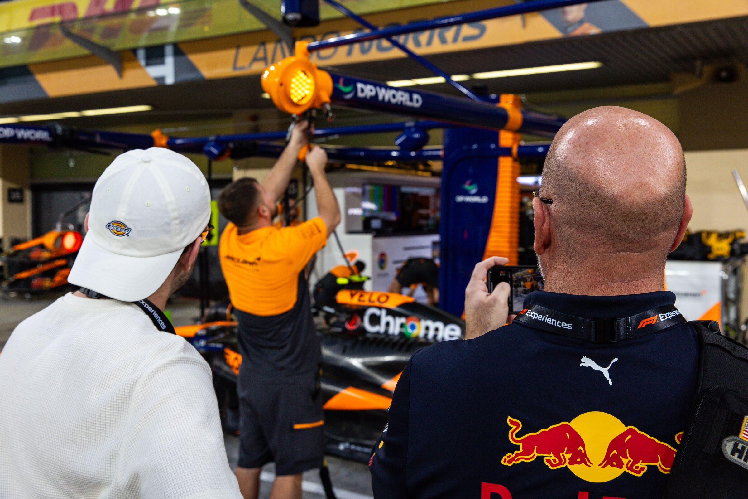 Exclusive Aramco F1® Pit Lane Walk Inclusion