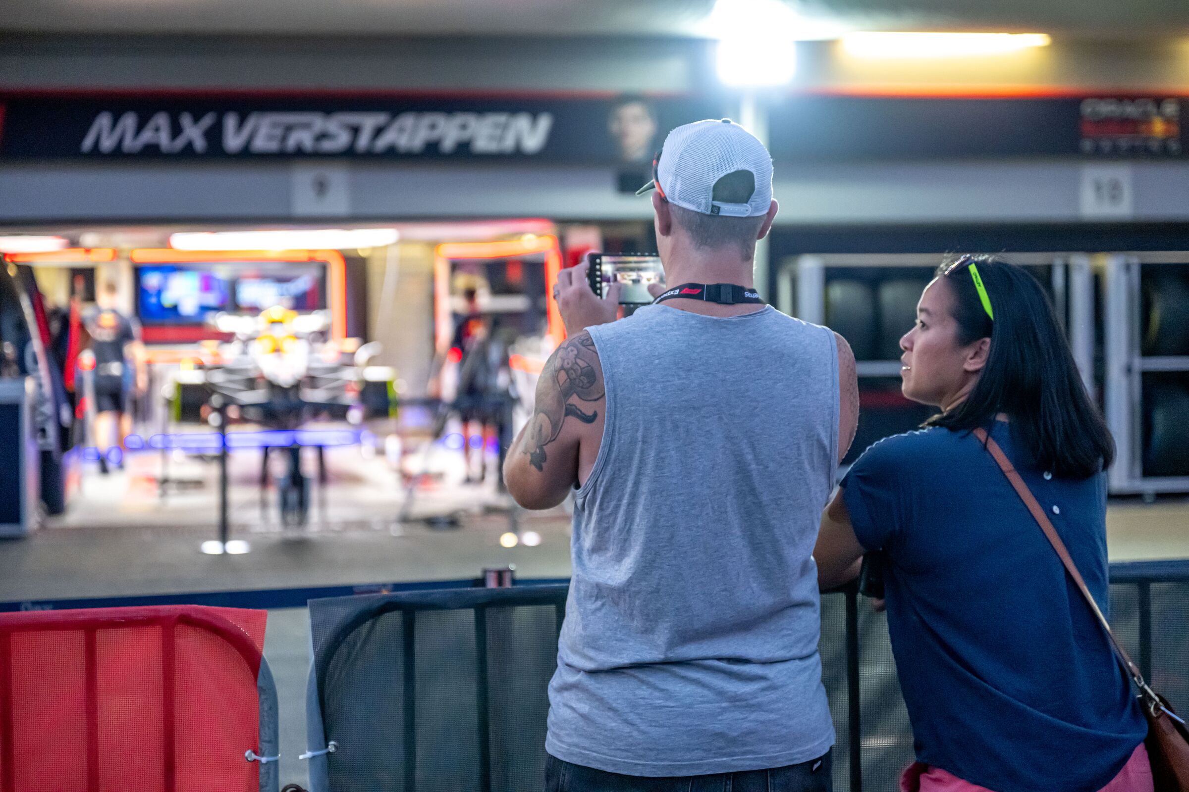 Exclusive Aramco F1® Pit Lane Walk Inclusion