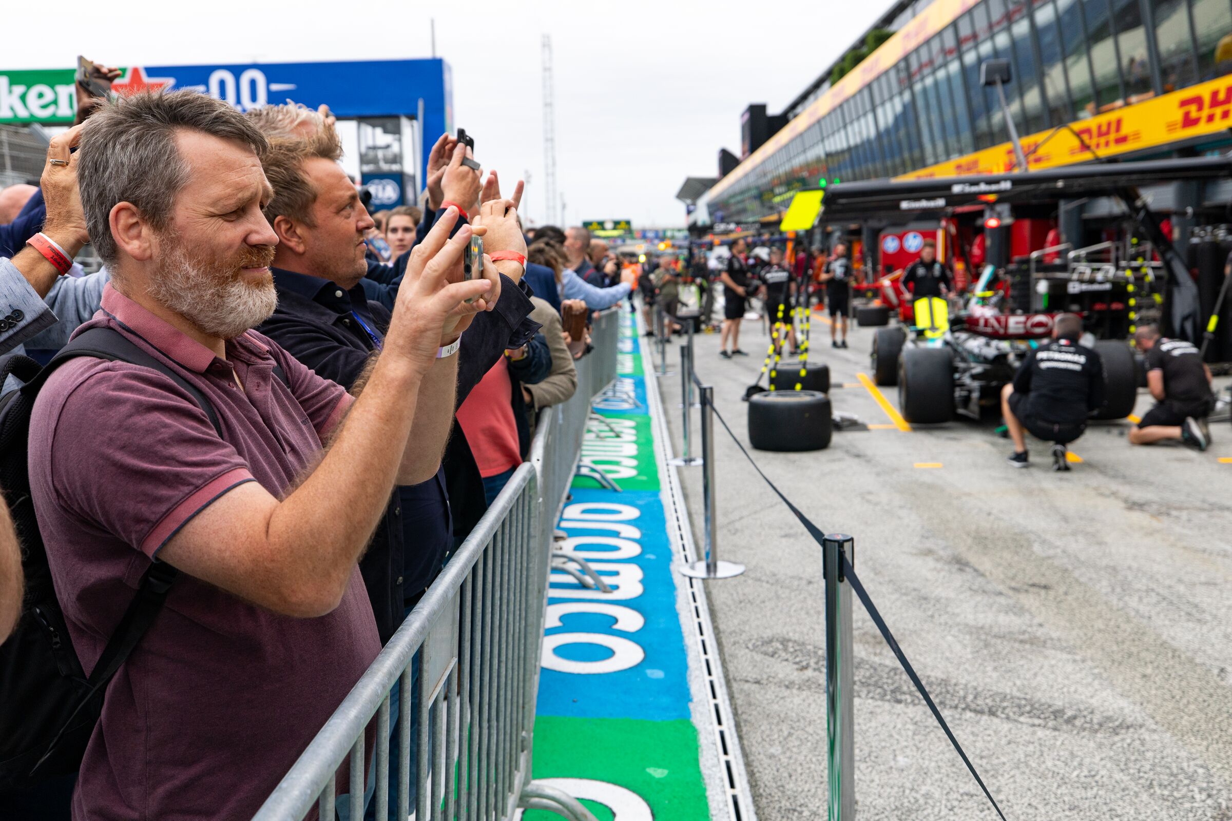 Exclusive Aramco F1® Pit Lane Walk  Inclusion